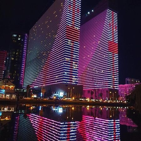 Orbi Twin Tower Apartement Батуми Экстерьер фото